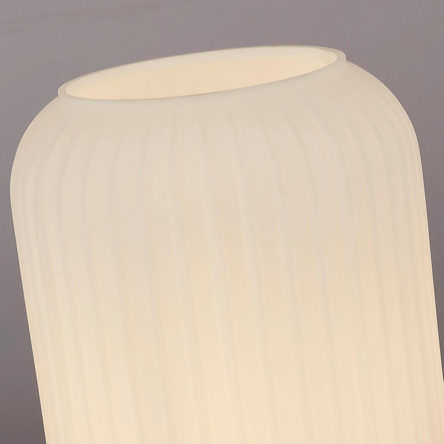 Pearl Frosted Table Lamp - White 7 Pearl Frosted Table Lamp - White - Image 5