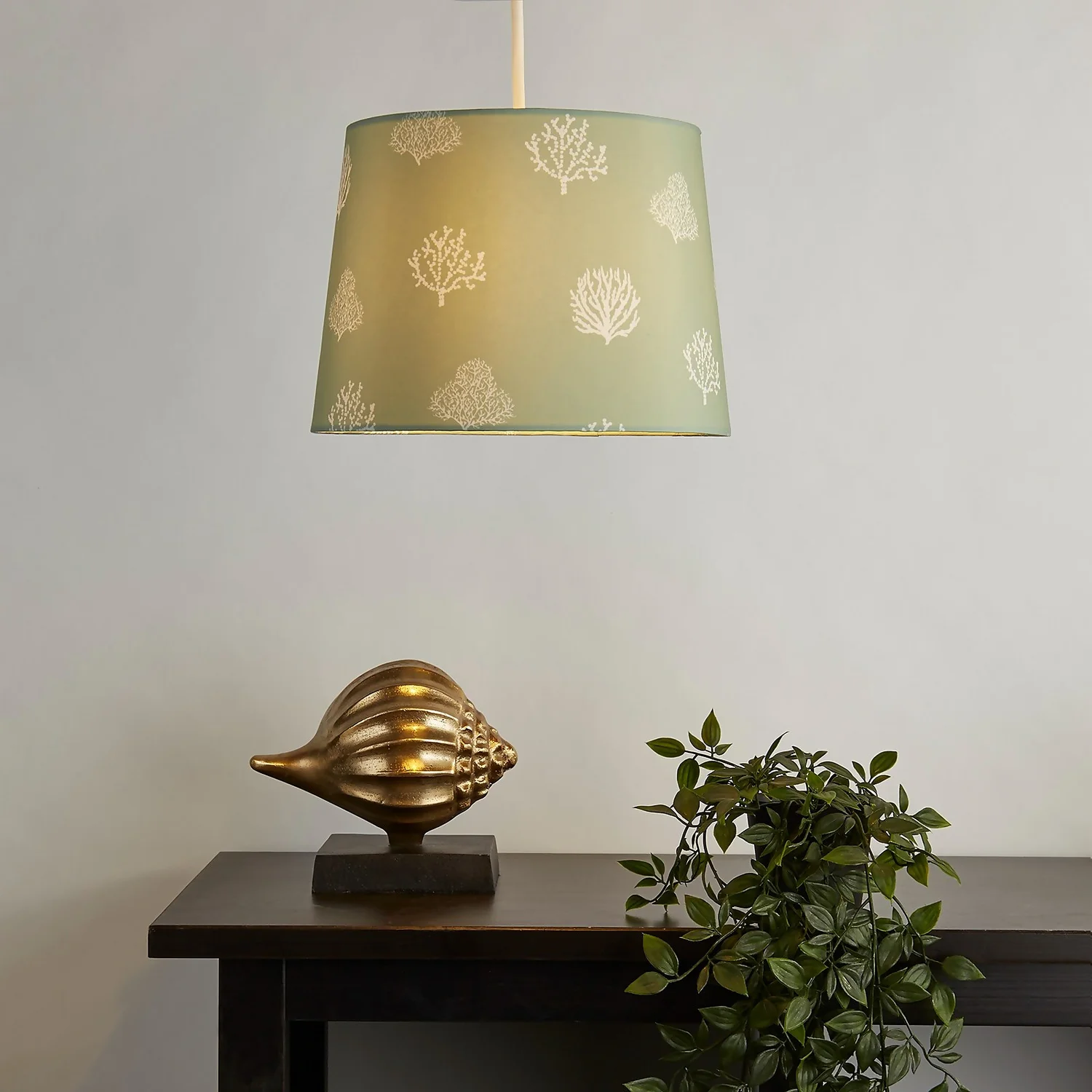 Country Living Salcombe Seaflower Patterned Lamp Shade - Laurel Green 9 Country Living Salcombe Seaflower Patterned Lamp Shade - Laurel Green - Image 7