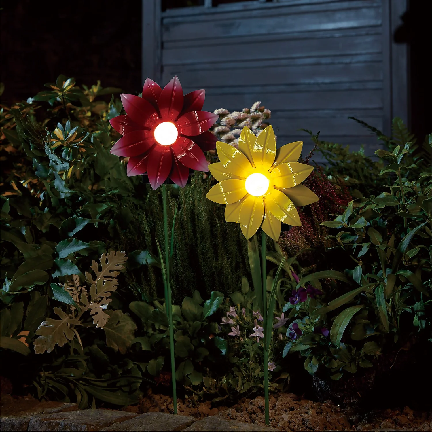 Homebase Edit Mini Flower Solar Stake Light (Assorted Colours) 5 Homebase Edit Mini Flower Solar Stake Light (Assorted Colours) - Image 3